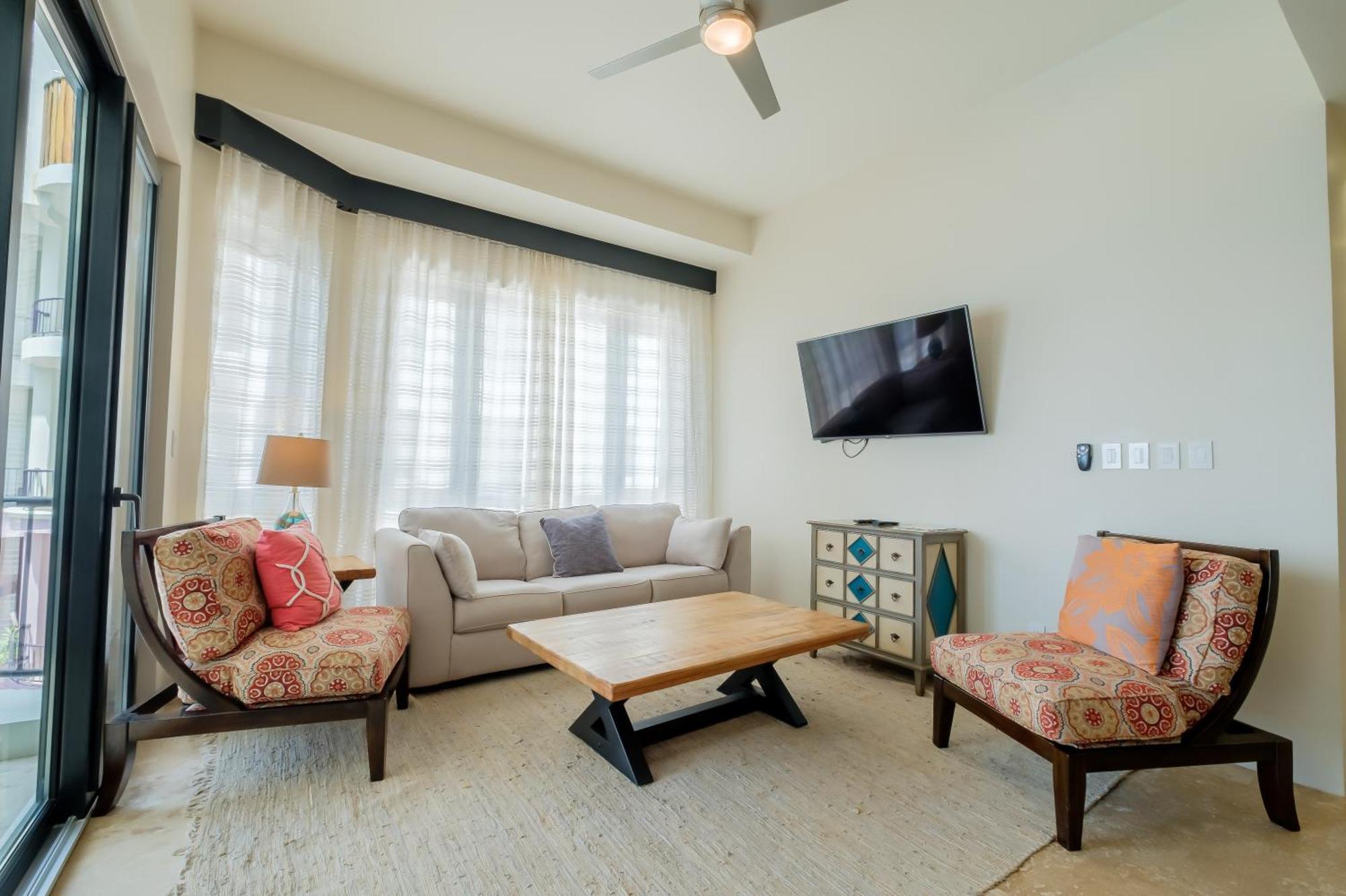 Diamante Beachfront Suites San Pedro  Exterior foto